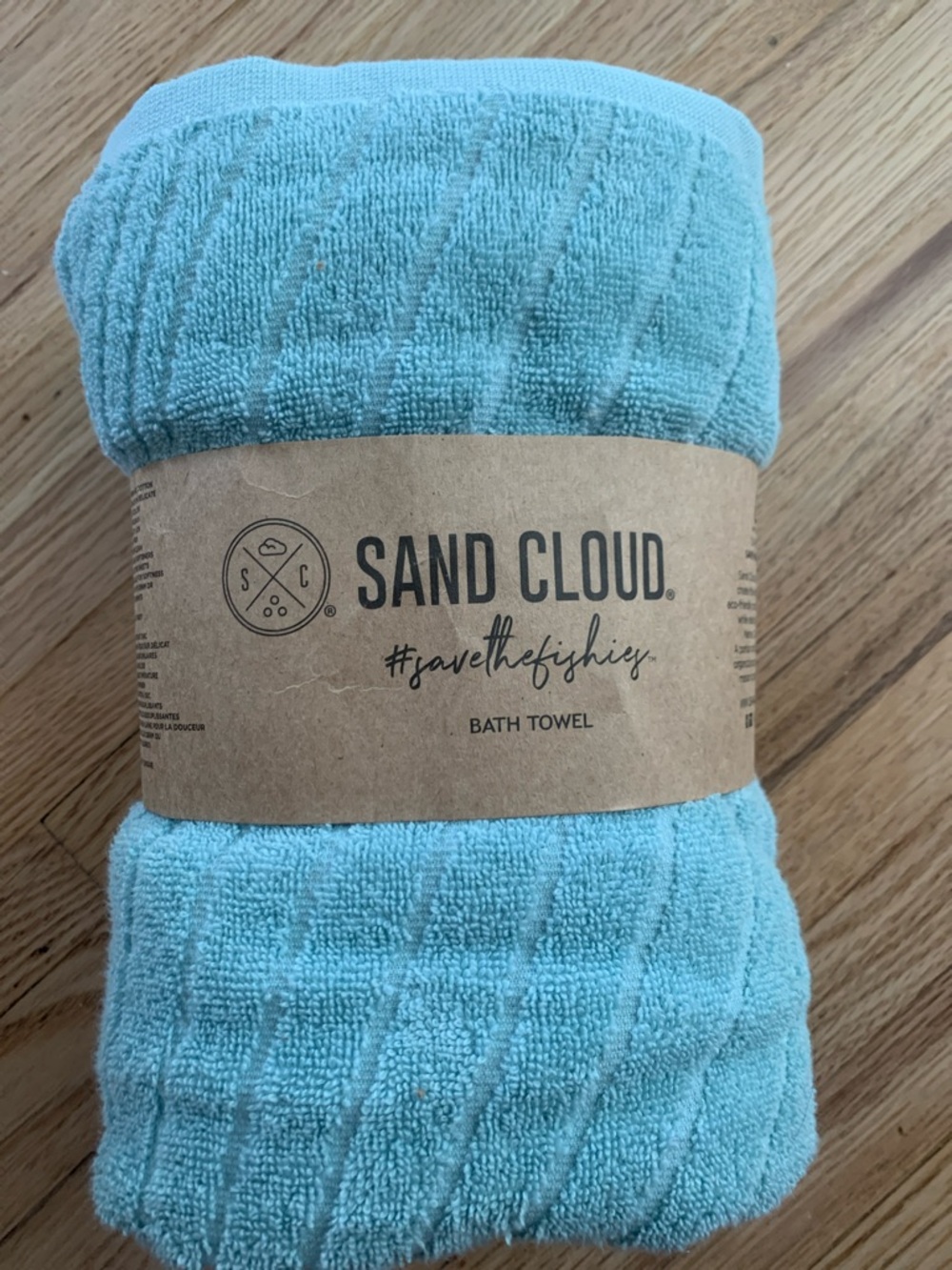 NWT Sand Cloud Bath Towel